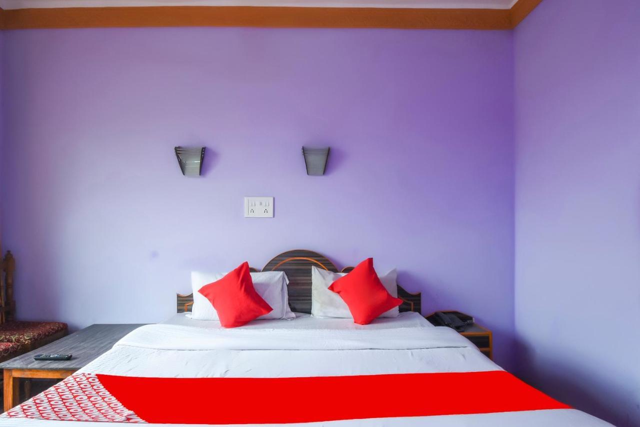 โอโย 66476 โฮเทล นิว ดิไวน์ แคชเมียร์ Hotel Durgjan ภายนอก รูปภาพ