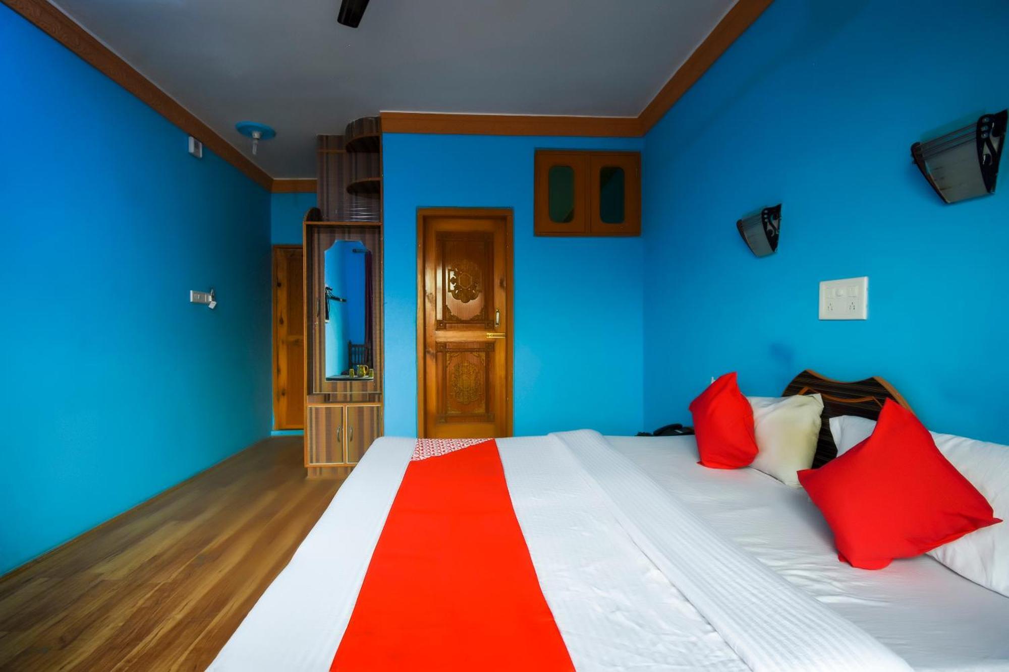 โอโย 66476 โฮเทล นิว ดิไวน์ แคชเมียร์ Hotel Durgjan ภายนอก รูปภาพ